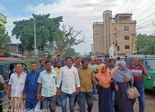 শার্শায় ইউপি চেয়ারম্যানের বিরুদ্ধে টিসিবির পণ্য আত্মসাতের অভিযোগ